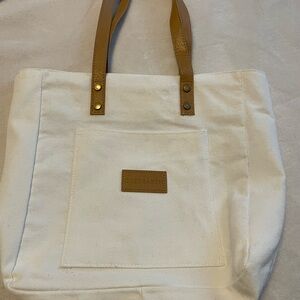 White like new Cozy Earth canvas tote bag